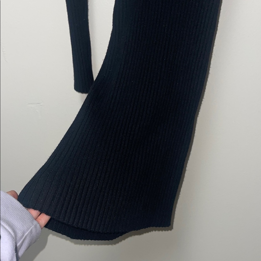 Black Ribbed Knit Dress - Picture 4 of 6